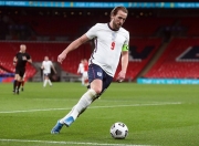 英雄联盟总决赛时间-英格兰队完胜波兰队，林高远点燃赛场