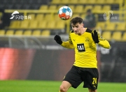 LOL决赛-哈兰德梅开二度，多特蒙德轻取列日