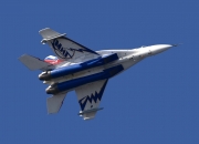 英雄联盟总决赛赛程-当布克在F1赛道上完成魔术横扫，观测者记录下的多维体育交叠事件