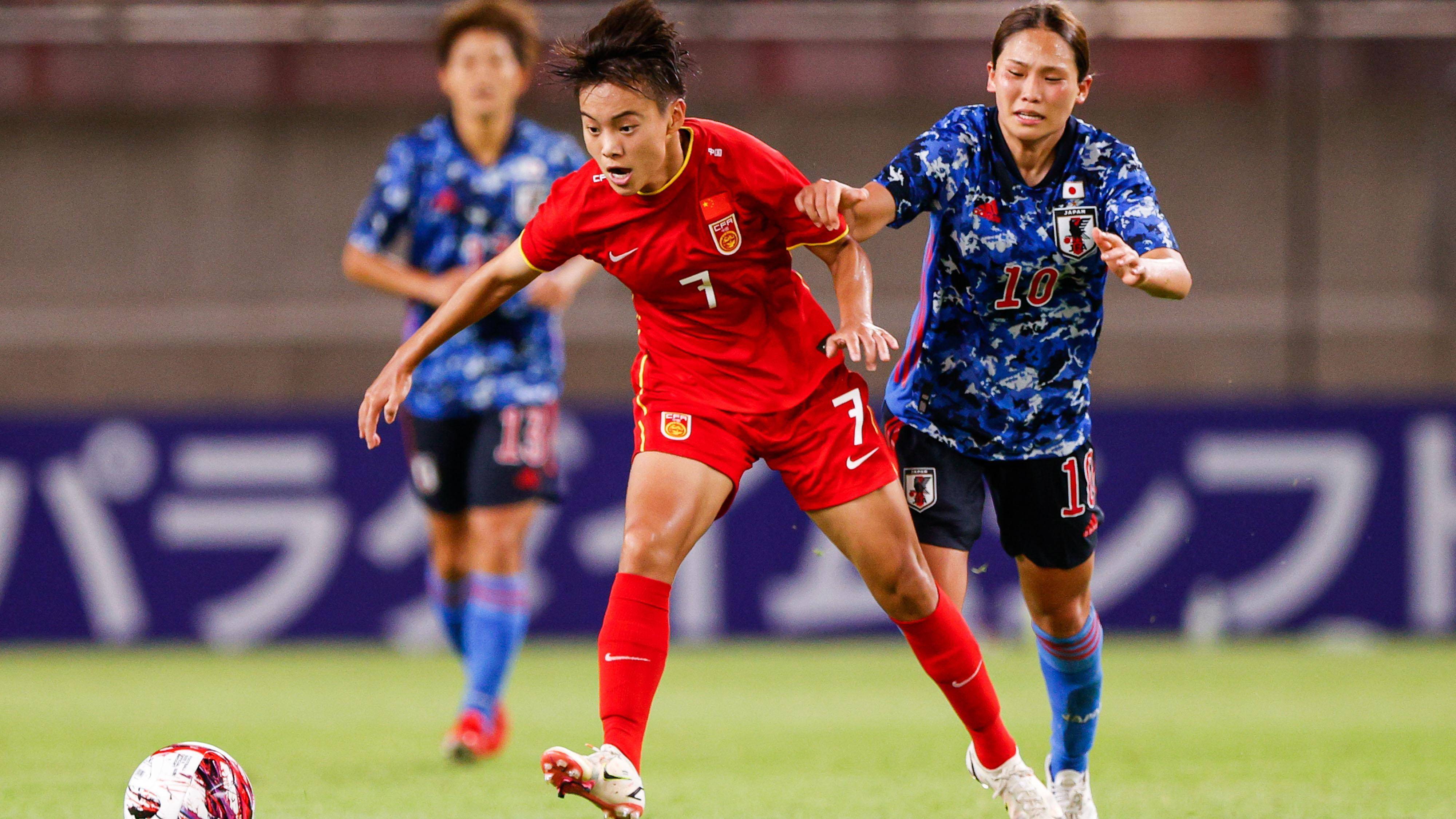 包含中国女足表现出色,成功击败对手挺进半决赛的词条 包含中国女足表现出色,成功击败对手挺进半决赛的词条