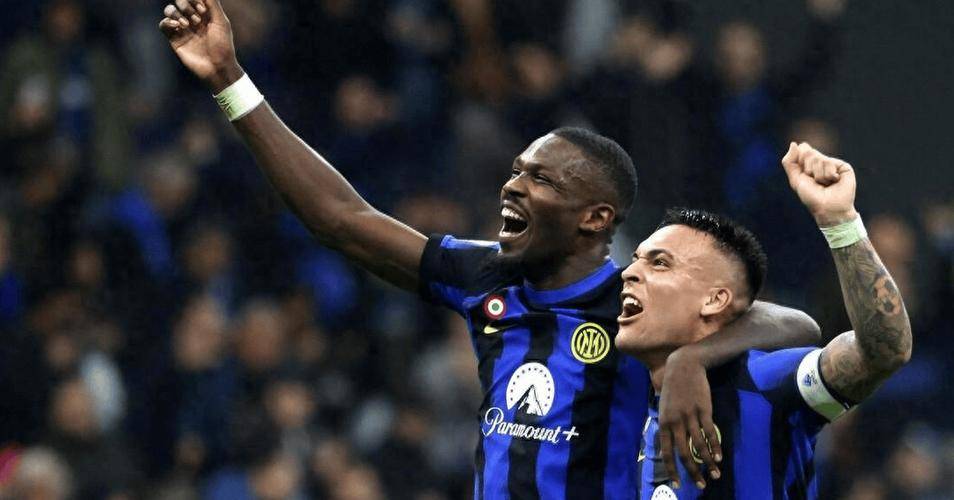 包含卡利亚里主场失利，保级前景雪上加霜的词条