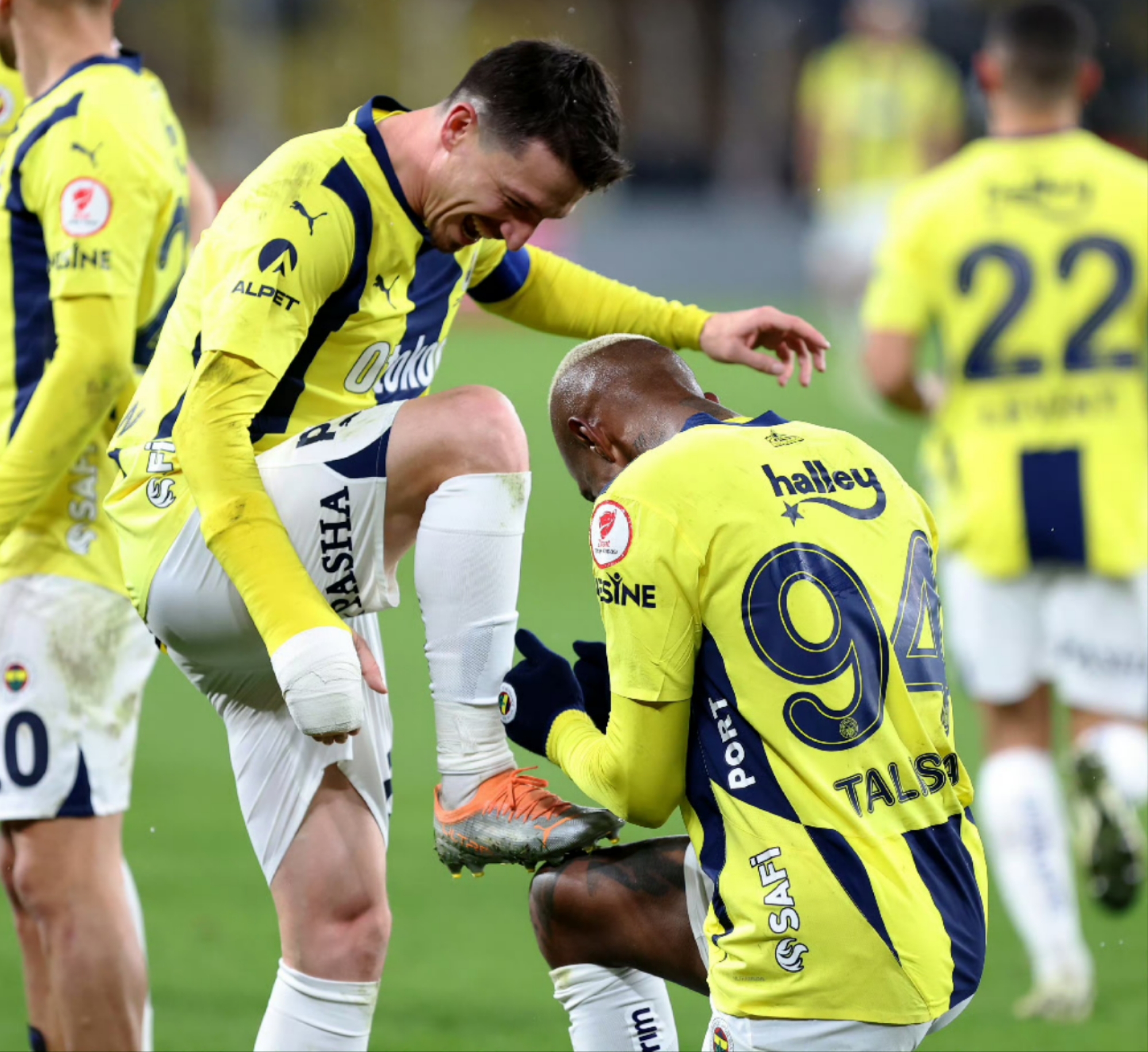 法网横扫拉沃尔杯,穆雷带队取胜 法网横扫拉沃尔杯,穆雷带队取胜