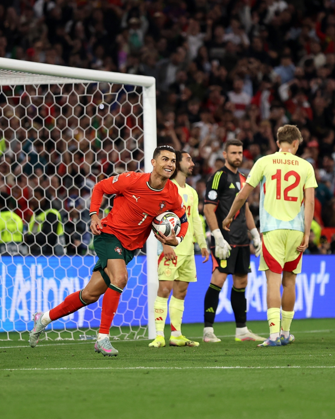 西班牙横扫对手,晋级欧锦赛四分之一决赛 西班牙横扫对手,晋级欧锦赛四分之一决赛