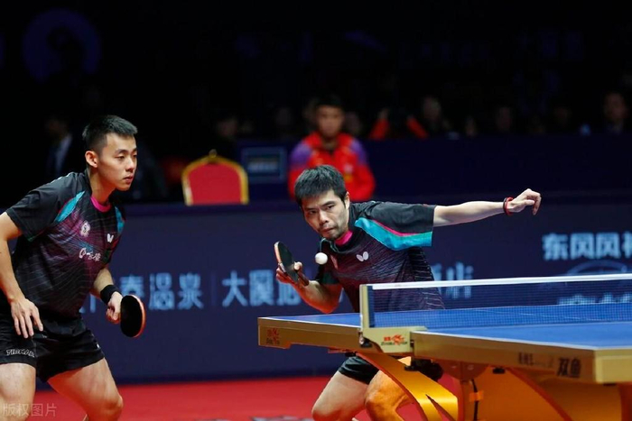 奥地利队横扫中国队，奥恰洛夫高光表现