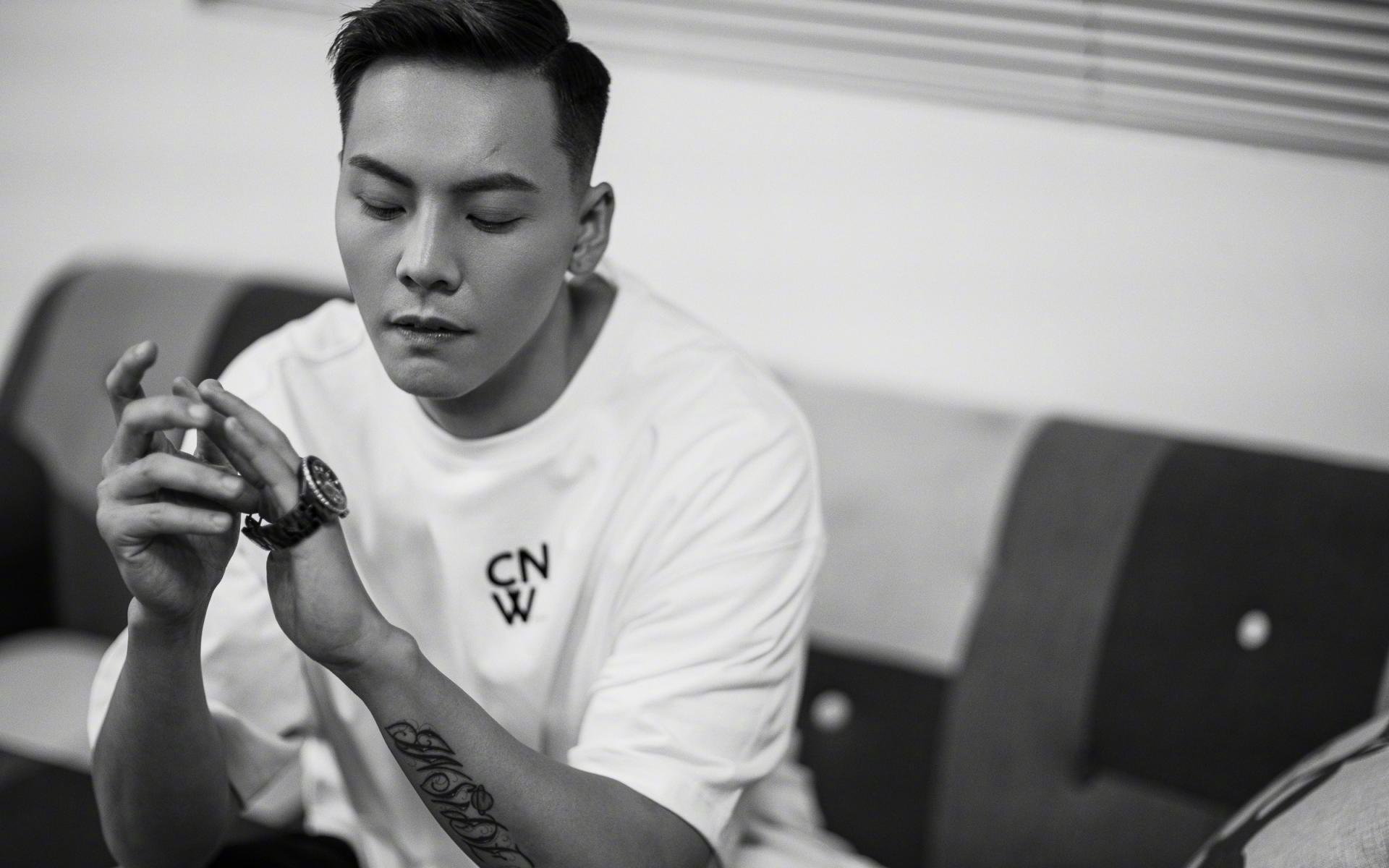 世纪对决，浓眉封神之夜，勇士铁血破辽